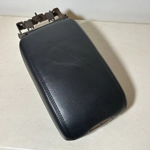 2010-2016 Cadillac SRX Armrest - Picture 1 of 3