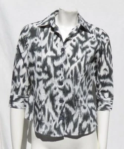 FOXCROFT Gray Ikat Print WRINKLE FREE Cotton ¾ Sleeve FITTED Shirt Top size 2P - Picture 1 of 5