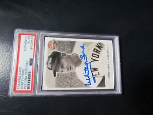 2003 Fleer Whitey Ford Signed Baseball Card PSA Encapsulated - Picture 1 of 3