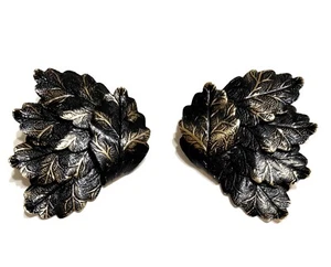 Vintage Ohrclips Blätter gruppiert schwarz goldfarben 2 cm x 2 cm - Bild 1 von 9
