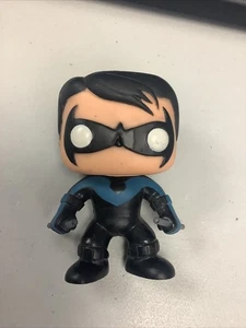 NIGHTWING • Funko Pop #40 Heroes DC Comics Vinyl Figure 2013 Loose - Picture 1 of 2
