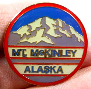 vintage Mt. McKinley Alaska mountain range travel souvenir metal enamel pin - Picture 1 of 3