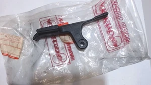 GILERA KETTENFÜHRUNGSSCHLITTSCHUH 323657 - Bild 1 von 1