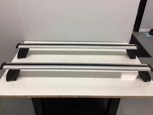 2015-2018 Volvo V60, Volvo Cross Bars Missing Two Covers - Picture 1 of 11