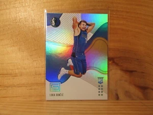 2018-19 Panini Status Purple 172 Luka Doncic RC - Bild 1 von 2