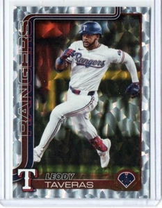 2025 Topps Series 1 - Leody Taveras #50 Silver Cracked Foilboard - Picture 1 of 2