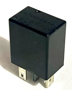 DC12V 35A PA66-GF33 Daewoo/Chevrolet Multi-Use Black Relay Jem 4-Pin 1990-2005 - Picture 1 of 6