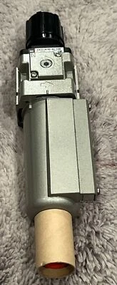 SMC Combo Filter Regulator 30 Body Size, 3/8" NPT 125 PSI AW30-N03D-8Z-X48 NEW - Image 1 of 4