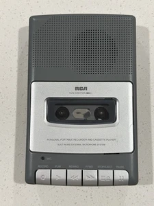Reproductor y grabadora de casete portátil personal RCA RP3504-A ---- FUNCIONA - SIN CABLE - Imagen 1 de 10