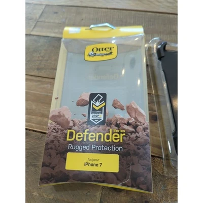 OtterBox DEFENDER SERIES Case for iPhone iPhone 7 - Black New Open Box - Image 1 of 4