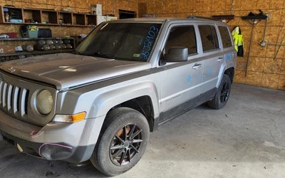 Brazo de control inferior izquierdo trasero jeep / plymouth patriot 2007-2017 1726510 Foto 1 de 4