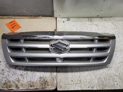 Grille XL-7 Fits 04-06 VITARA 996956 - Image 1 of 4