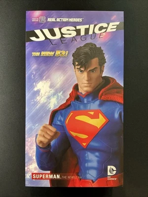 Superman Medicom DC Nuevo 52 Liga de la Justicia 12" Figura 1/6 Héroes de Acción Real Foto 1 de 4