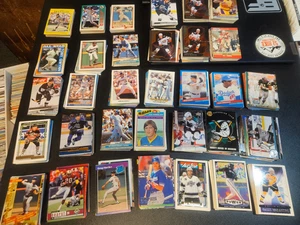 California 825 Mixed Sports Card Lot - Picture 1 of 1