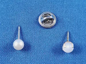 Vintage 2 Tie Tac or Lapel Pin White Pearls - Picture 1 of 3