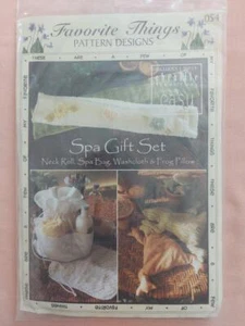 Favorite Things 054 Spa Gift Set Neck Roll, Spa Bag, Frog Pillow & Cloth Pattern - Bild 1 von 2