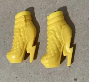 Monster High Frankie Stein How Do You Boo? Shoes First Day Of School Basic G2 - Picture 1 of 2
