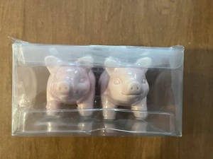 Salt & Pepper Shakers - Pink Ceramic Pigs - The Spring Shop - Picture 1 of 5