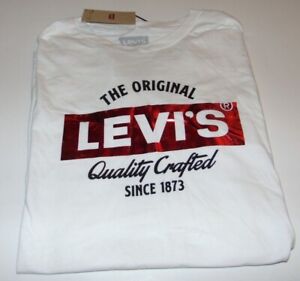 ~NWT Men's LEVI'S Short Sleeve Shirt! Size M Nice*