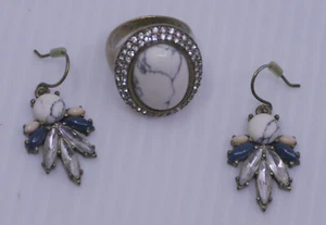 L - CHLOE & ISABEL JEWELRY SET, EARRINGS & RING (SIZE 8.75), WHITE STONES - Picture 1 of 3