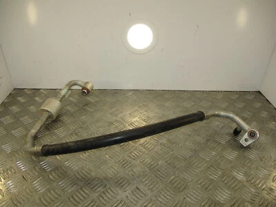 Ford Fiesta 2015 MK7 1,0 EcoBoost. Tubo/manguera de aire acondicionado C1B19F618BC 44K Foto 1 de 4