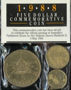 1988 Australia Bicentenay Near Last Mint Coins Set Trio $1/$2/$5 + Card & Holder - Picture 1 of 2