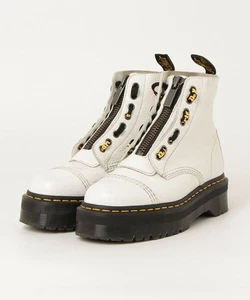 Womens Dr.Martens Dr. Martens Short Boots 38 White Women s - Picture 1 of 3