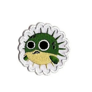 Iron On Puffer Fish Embroidered Patch - Bild 1 von 3