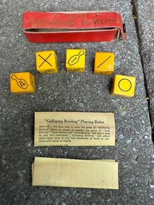 Vintage Pocket Galloping Bowling Bakelite Dice Game w/ Red Case & Instructions - Picture 1 of 5