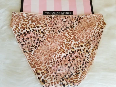 BIKINI BRAGUITA VICTORIA'S SECRET ALGODÓN HILADO SUAVE ALMENDRA TOSTADA LEOPARDO MEDIANA Foto 1 de 4
