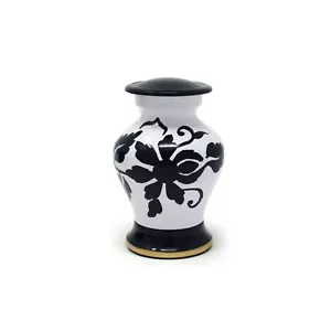 Elegante cremeweiße Messing Andenkenurne - Mini Gedenturne für menschliche Asche - Bild 1 von 9
