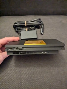 PSP 3000 hellgelbe Konsole PS platzierbar mit Bluetooth & OEM Netzteil - Bild 1 von 18