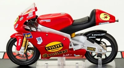 Aprilia RSW125 Mirko Giansanti 2004 Scala 1:24 Classe Motomondiale 125 Numero 6 - Immagine 1 di 4