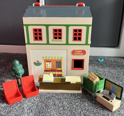 POSTMAN PAT Deluxe PENCASTER Post Office and Sorting Office with accessories  - Image 1 of 4