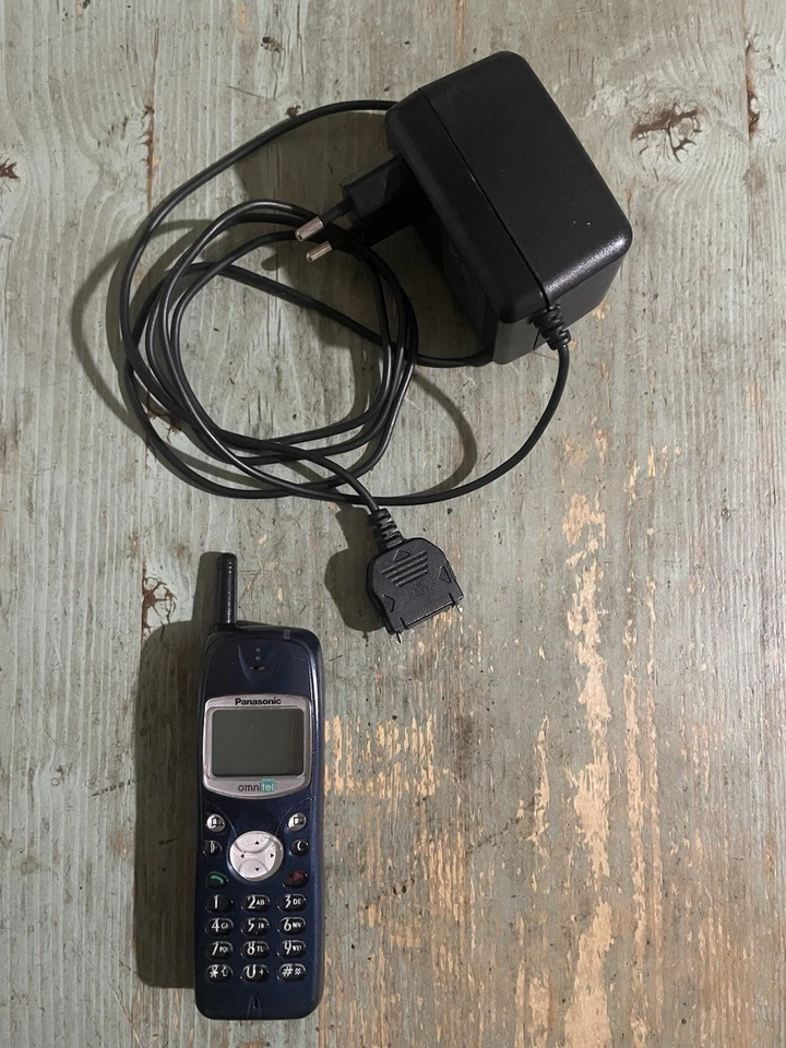 CELLULARE PANASONIC EB GD52 PHONE CELLULAR UK MOBILE TELEFONO SPARE PARTS BLUE - Immagine 1 di 4