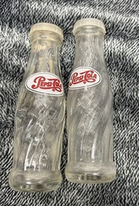 Saleros y pimenteros publicitarios de botella Pepsi vintage (SH) - Imagen 1 de 7