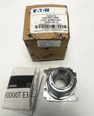Eaton 10250T4 Push-Pull Button Operator 3 POS. Momentary Nema 4 - Image 1 of 4