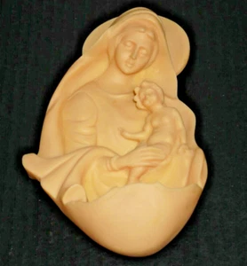 Autom Blessed Mother Holding Jesus Religious Holy Water Fontwith hook to hang - Picture 1 of 5