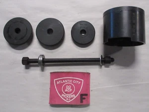 MILLER TOOL 9520 BUSHING REMOVER / INSTALLER - Picture 1 of 14