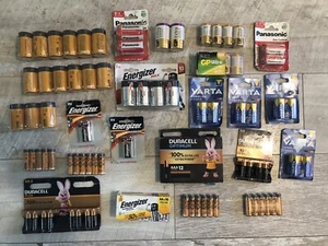 Verschiedene Duracell Energizer Varta Amazon EverReady AA AAA D C 9V Batterien 4 Stück - Bild 1 von 14