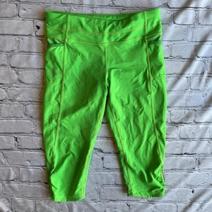 Leggings Athleta Verde Neón Recortados Capri Medianos Correr Atlético Gimnasio Yoga - Imagen 1 de 18