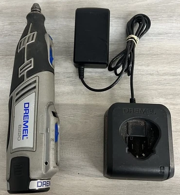 Herramienta giratoria inalámbrica Dremel 8220 12 voltios máx. (solo herramienta) (PO1022070) Foto 1 de 2