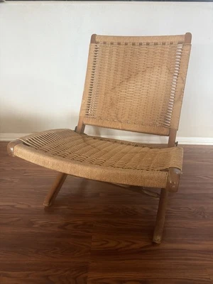 Silla Plegable Mediados de Siglo Moderna Estilo Hans Wegner Nogal Hecha en Yugoslavia Foto 1 de 4