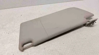 OPEL ZAFIRA B A05 Left Side Sun Visor 13234248 1.80 Petrol 103kw 2010 32561116 - Image 1 of 4