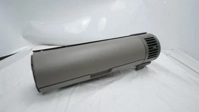 03-06 INFINITI G35 Sedan painel superior caixa de luvas com ventilação Sage/S fabricante de equipamento original 68560-ac342 - Imagem 1 de 4