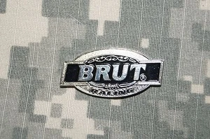 NEW Hat Pin BRUT RACING NHRA POWERADE Drag Racing Nitro Funny Car Insignia - Picture 1 of 5