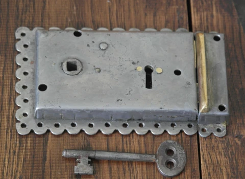 Victorian rim lock 1882, Nickle plated small, sweet, fully serviced, key & keep Cover