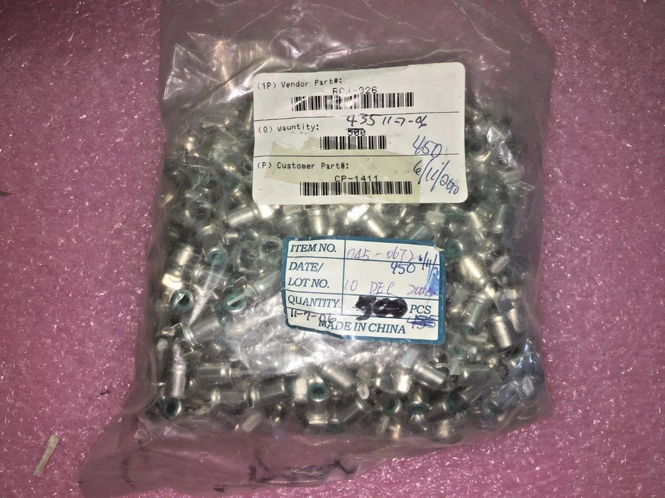 (LOTE DE 55 PIEZAS) RCJ-026, CUI, CONN RCA JACK MONO 3,2 MM PCB RoHS Foto 1 de 1