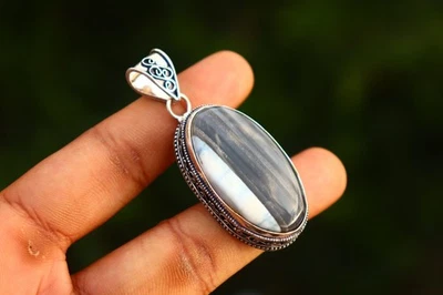 Colgante de plata de ley 925 hecho a mano con forma ovalada de ágata rebanada negra regalo Foto 1 de 4