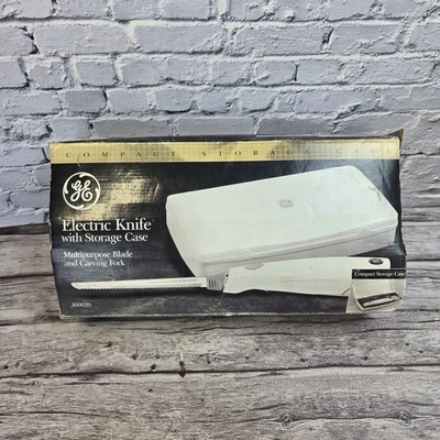 Cuchillo de talla eléctrico GE con horquilla y estuche modelo #169020 FUNCIONA  Foto 1 de 4